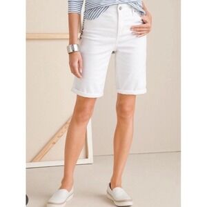 The So Slimming Girlfriend‎ Short by Chico's Size 3 XL $69 NWT White Cuffed